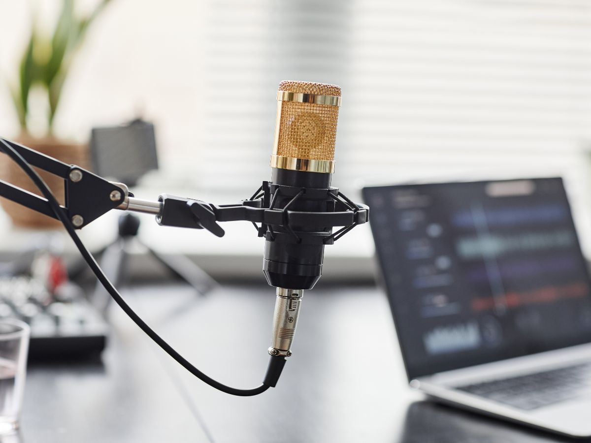 Podcasting: spazio di rinnovamento o nuovo palcoscenico per pochi?